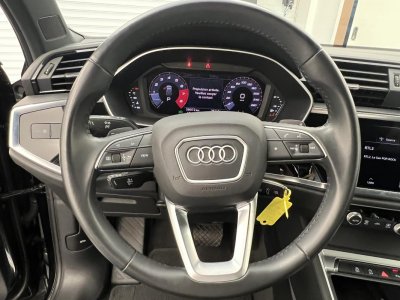 Audi Q3 35 TFSI 150 ch S tronic 7 Design   - 17