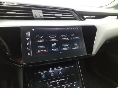Audi e-tron 55 quattro 408 ch Avus   - 39