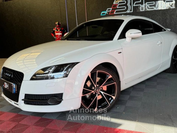 Audi TT COUPE 20 TFSI 200 S-LINE - 1