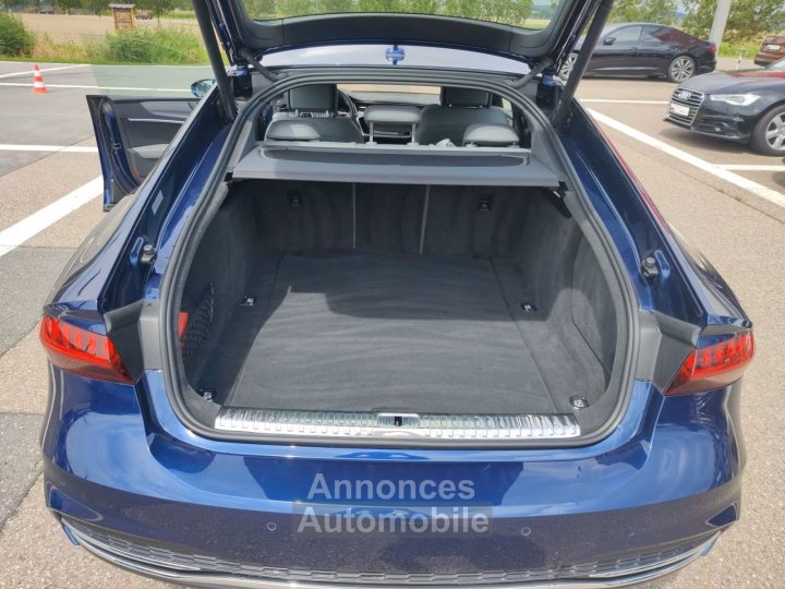 Audi A7 Sportback 40 TDI 204 S tronic 7 S line - 11