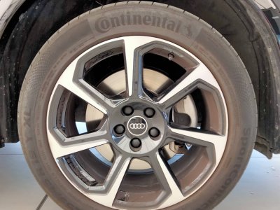 Audi Q3 45 TFSIe 245 ch S tronic 6 S line   - 11