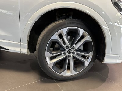 Audi Q3 45 TFSIe 245 ch S tronic 6 S line   - 15