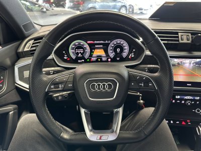 Audi Q3 45 TFSIe 245 ch S tronic 6 S line   - 21