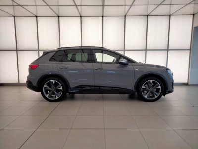 Audi Q4 E-Tron 45 285 ch 82 kWh   - 11