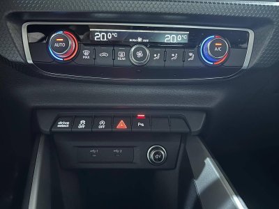 Audi A1 Sportback 35 TFSI 150 ch S tronic 7 Design Luxe   - 25