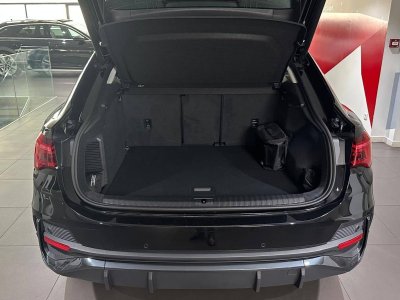 Audi Q3 Sportback 45 TFSIe  245 ch S tronic 6 Business Executive   - 4