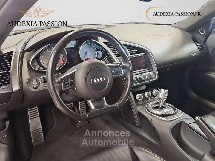 Audi R8 V8 42 FSI 420 Quattro R-Tronic - 7
