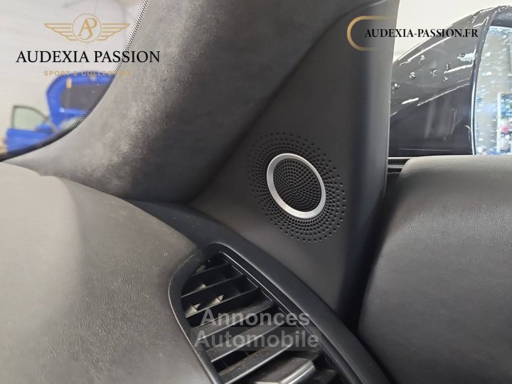 Audi R8 V8 42 FSI 420 Quattro R-Tronic - 13