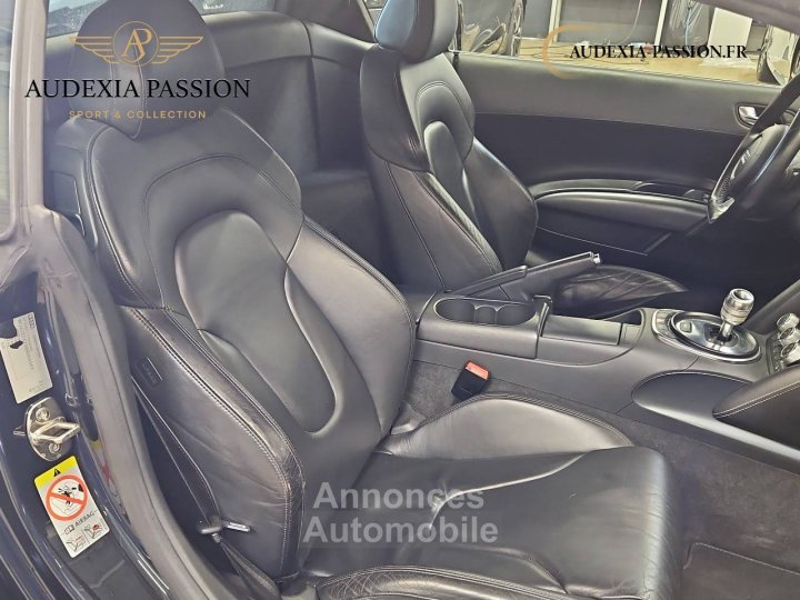 Audi R8 V8 42 FSI 420 Quattro R-Tronic - 16