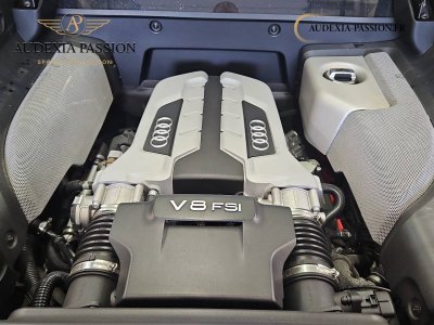 Audi R8 V8 42 FSI 420 Quattro R-Tronic   - 19