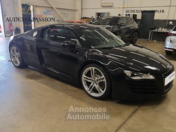 Audi R8 V8 42 FSI 420 Quattro R-Tronic - 22