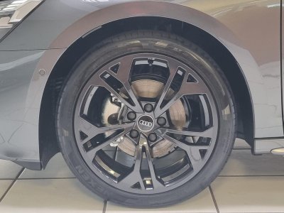 Audi A3 IV (2) SPORTBACK 15 35 TFSI MILD HYBRID 150 S LINE S TRONIC 7 - 5