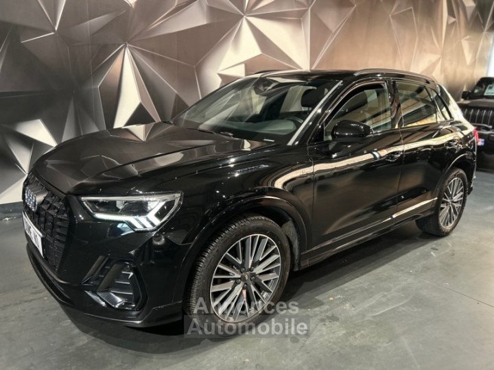 Audi Q3 35 TFSI 150CH MILD HYBRID DESIGN S TRONIC 7 - 1