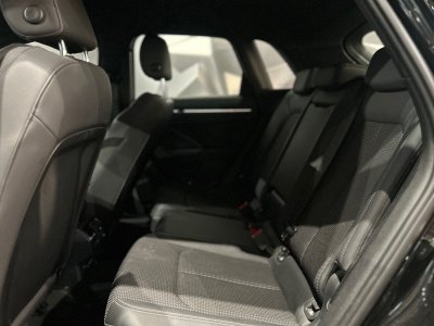 Audi Q3 35 TFSI 150CH MILD HYBRID DESIGN S TRONIC 7   - 10