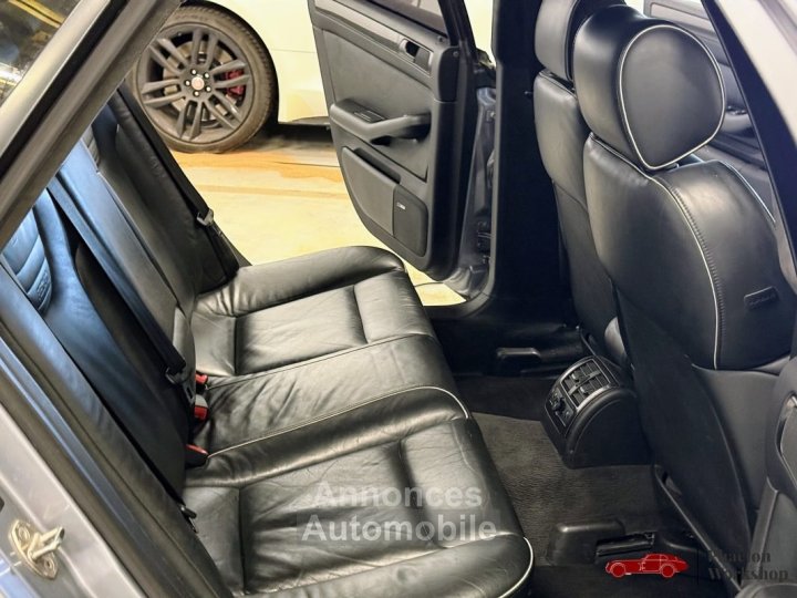 Audi RS6 42 QUATTRO TIPTRONIC BERLINE C5 - 36
