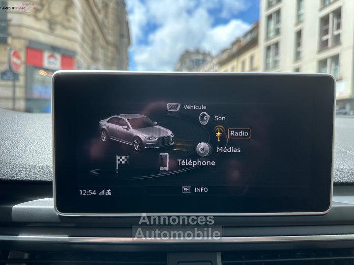 Audi A4 20 TFSI 252 S tronic 7 Quattro Design Luxe - 32