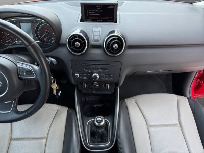 Audi A1 14 tfsi 122 ambition garantie 12 mois   - 12