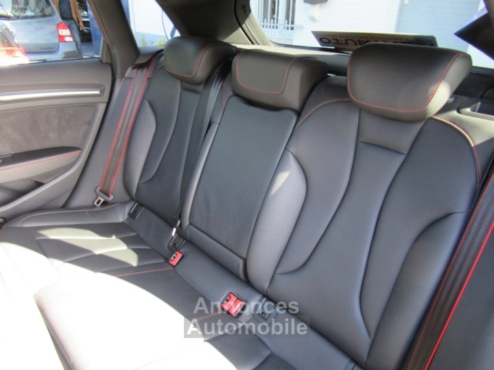 Audi RS3 SPORTBACK 25 TFSI 400CH QUATTRO S TRONIC 7 - 14