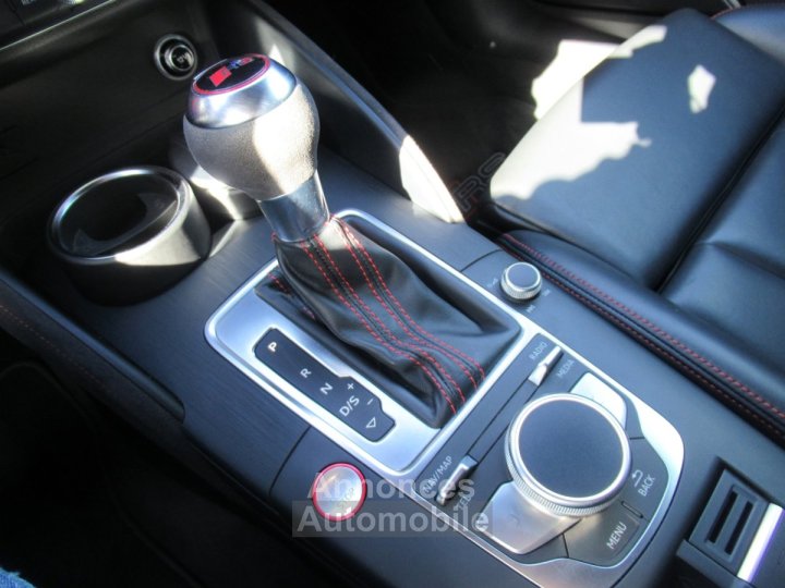 Audi RS3 SPORTBACK 25 TFSI 400CH QUATTRO S TRONIC 7 - 15