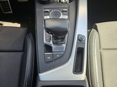 Audi A4 V (B9) 20 TDI 122ch S line S tronic 7   - 14
