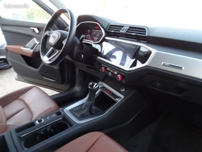 Audi Q3 35 TFSI 150CH S LINE TRONIC 7- Jtes 21 LED Attache remoque   - 15