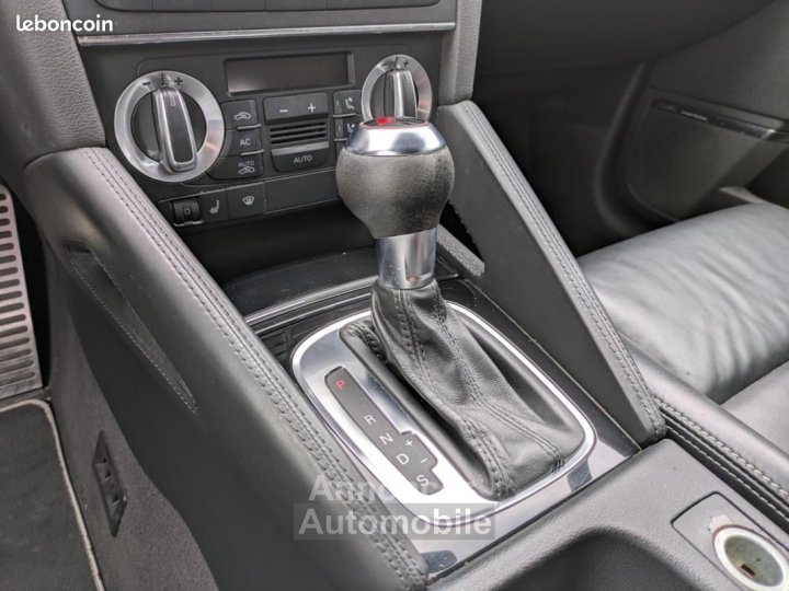 Audi RS3 SPORTBACK 25 TFSI 340ch QUATTRO S-TRONIC BVA - 16