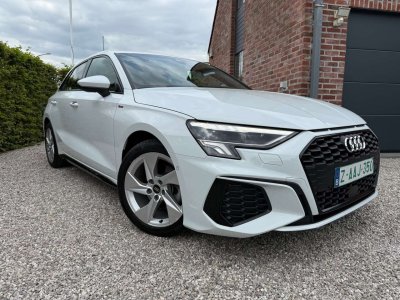 Audi A3 Sportback 30 TFSIS line S tronic   - 2