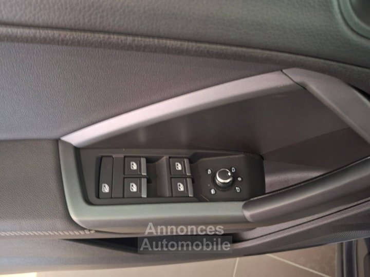 Audi Q3 Sportback 35 TFSI 150 ch S tronic 7 S line - 7