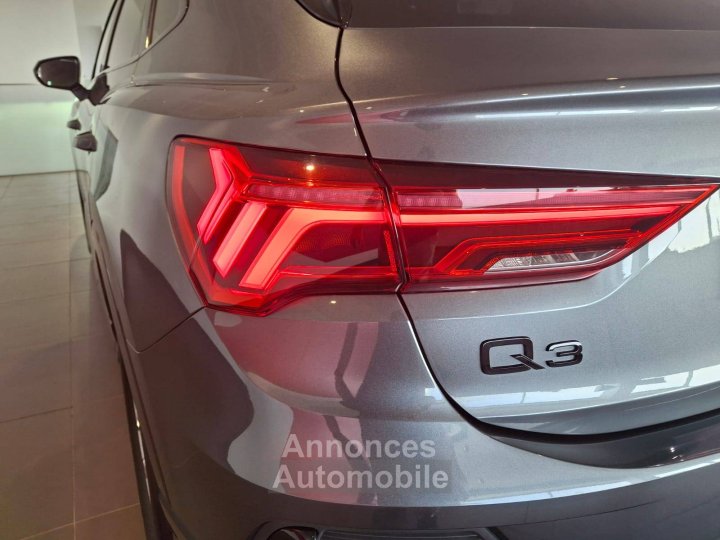 Audi Q3 Sportback 35 TFSI 150 ch S tronic 7 S line - 32