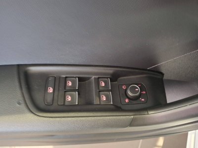 Audi A1 Sportback 30 TFSI 116 ch S tronic 7 S line   - 6