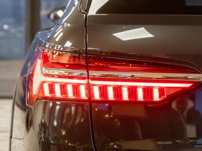 Audi A6 Allroad Quattro 30 V6 50 TDI 286 Tiptronic Avus Extended   - 38
