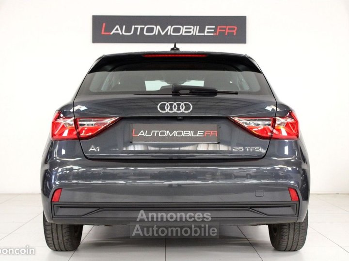 Audi A1 25 TFSI 95CH BUSINESS LINE S TRONIC 7 - 9