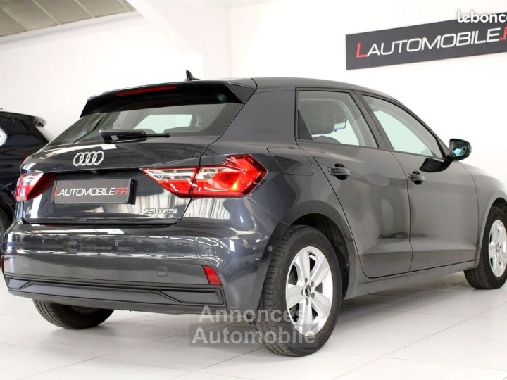 Audi A1 25 TFSI 95CH BUSINESS LINE S TRONIC 7 - 12