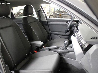 Audi A1 25 TFSI 95CH BUSINESS LINE S TRONIC 7   - 13