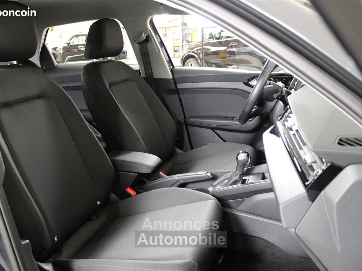 Audi A1 25 TFSI 95CH BUSINESS LINE S TRONIC 7 - 13