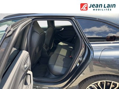 Audi A5 AVANT Avant e-hybrid 299 ch S tronic 7 Quattro S line   - 17