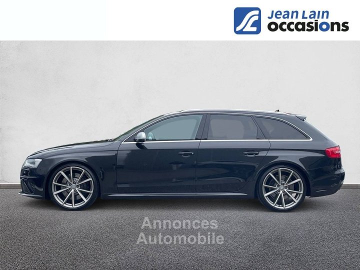 Audi RS4 AVANT Avant V8 42 FSI 450 Quattro S Tronic 7 - 8