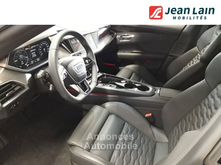 Audi e-tron GT 476 ch quattro Extended - 11
