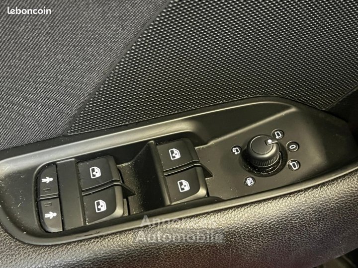 Audi A3 Sportback BUSINESS 30 TDI 116 S tronic 7 line ORIGINE FRANCE - 23