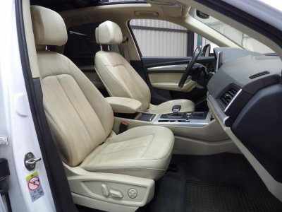 Audi Q5 Quattro 20 TDI - 190 - BV S-tronic  2017 Design Luxe PHASE 1   - 9