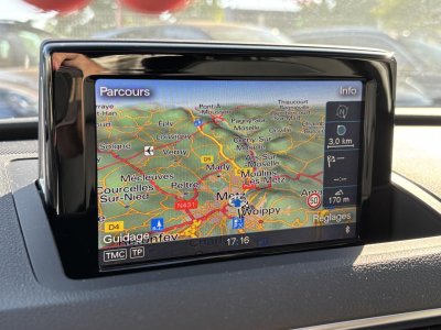 Audi Q3 14 TFSI COD ultra - 150 S-Line   - 17