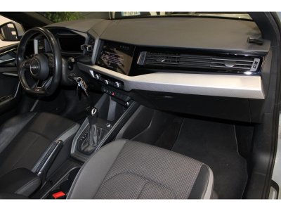 Audi A1 Sportback 10 30 TFSI 110 BV S-Tronic S line Entretien CarPlay   - 8