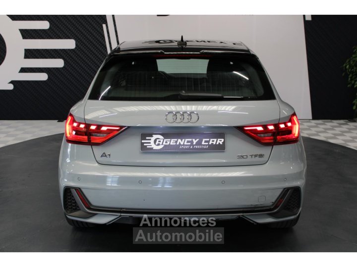 Audi A1 Sportback 10 30 TFSI 110 BV S-Tronic S line Entretien CarPlay - 24