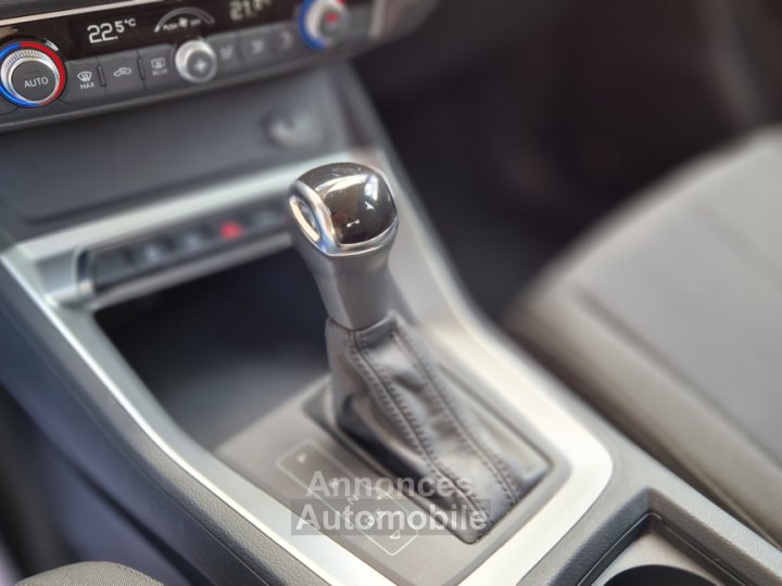 Audi Q3 35 TDI 150 ch S tronic 7 Design - 2