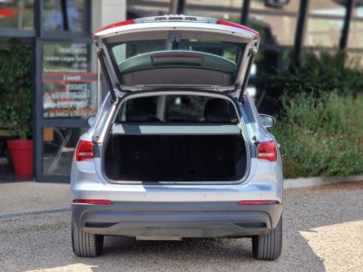 Audi Q3 35 TDI 150 ch S tronic 7 Design   - 14