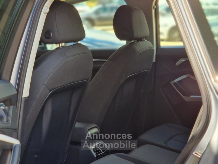 Audi Q3 35 TDI 150 ch S tronic 7 Design - 20