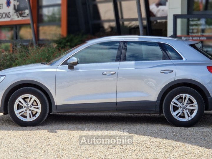 Audi Q3 35 TDI 150 ch S tronic 7 Design - 22