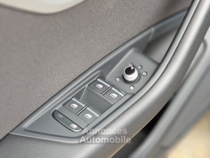Audi A4 Avant 35 TDI 163 S tronic 7 Business Line - 2