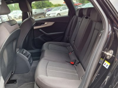 Audi A4 Avant 35 TDI 163 S tronic 7 Business Line   - 10