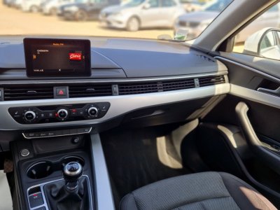 Audi A4 Avant 20 TDI ultra 150 CH TOIT OUV   - 19